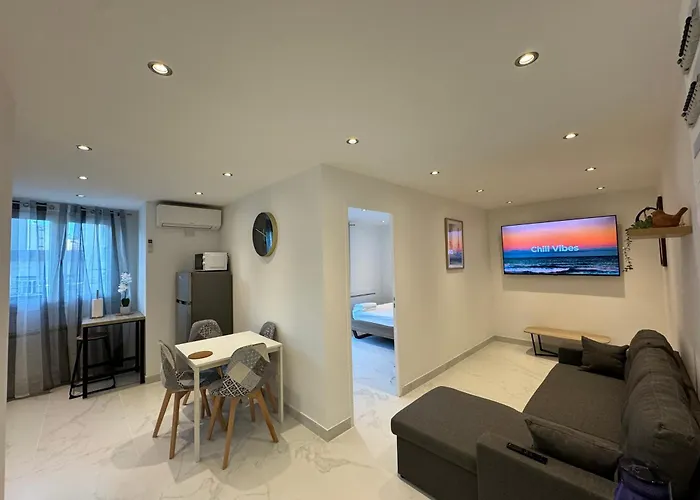Appartement Dauphine - Pres De La Gare
