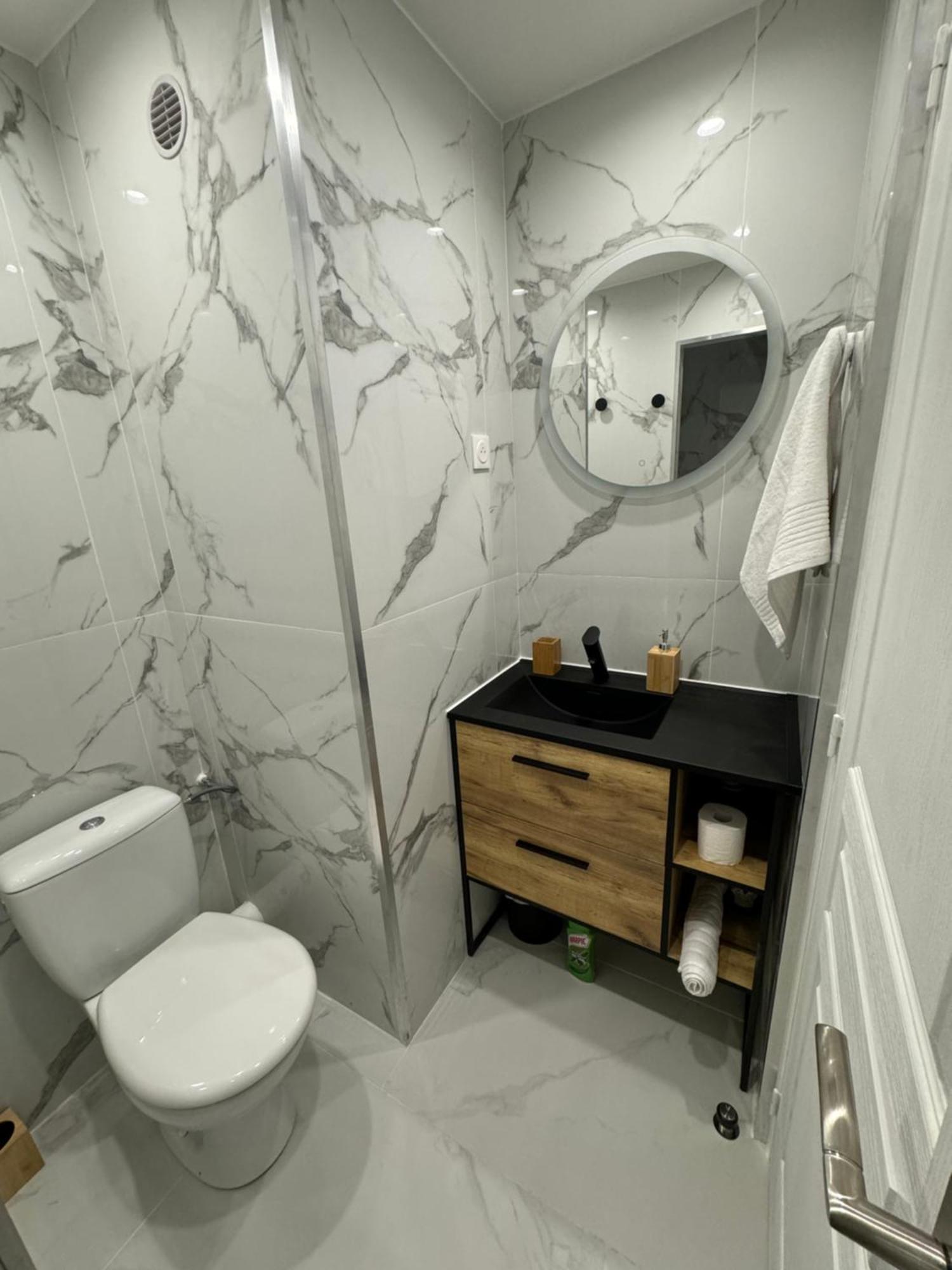 Dauphine - Pres De La Gare Appartement *
